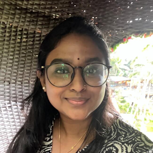 Kerja pengasuh di Kuala Lumpur: Shaaliny Pradhaa