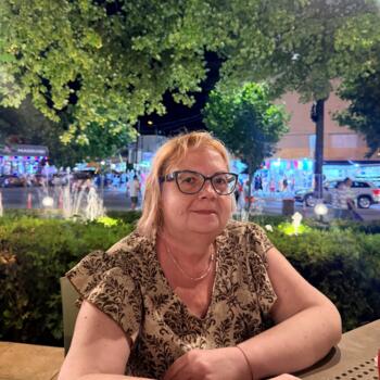 Babysitter in Bucharest: Monica