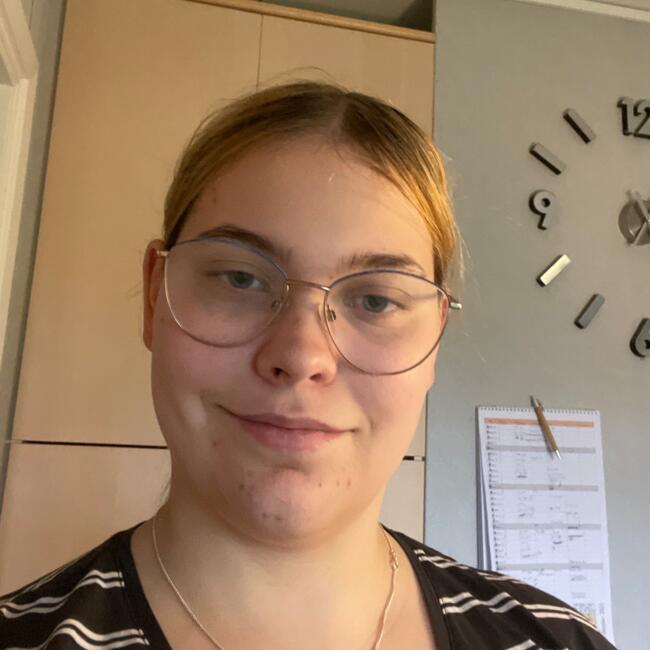 Barnvakt i Rydsgård: Elin