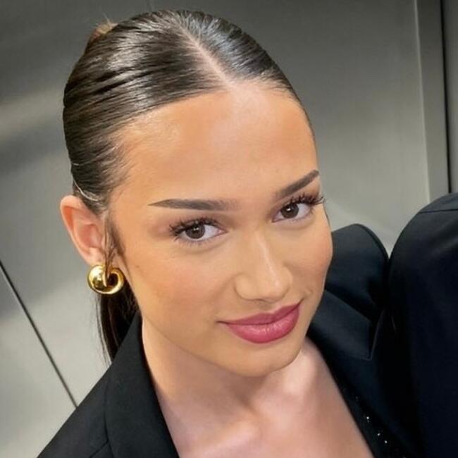 Babysitter in Saint-Apollinaire: Maelle