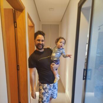Babysitting job in Mogi Mirim: babysitting job Leandro
