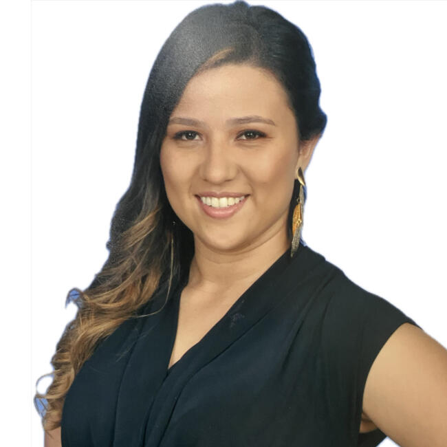 Nanny in Paris: Paula