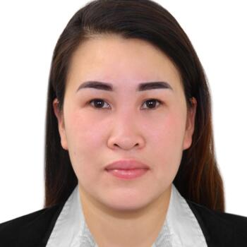 مربية أطفال في دبي: CRISTINE