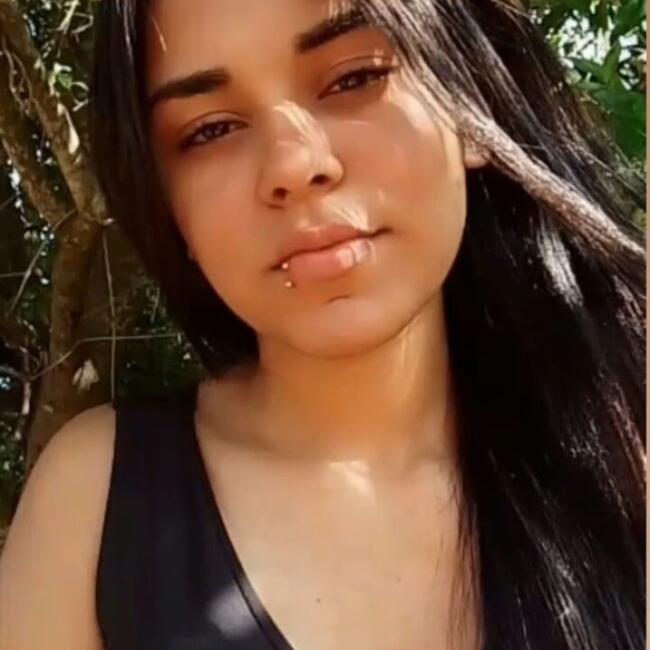 Babysitter in Macaé: Ana Beatriz