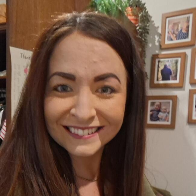 Babysitter in Bray: Eiméar