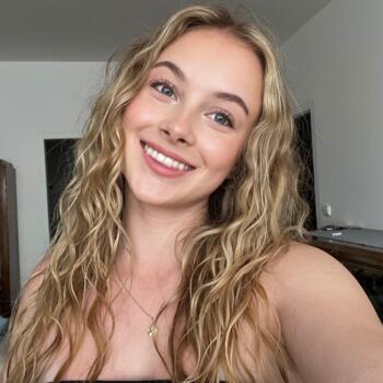 Babysitter in Brno: Linda