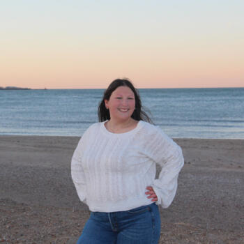 Babysitter Chicago: Nina