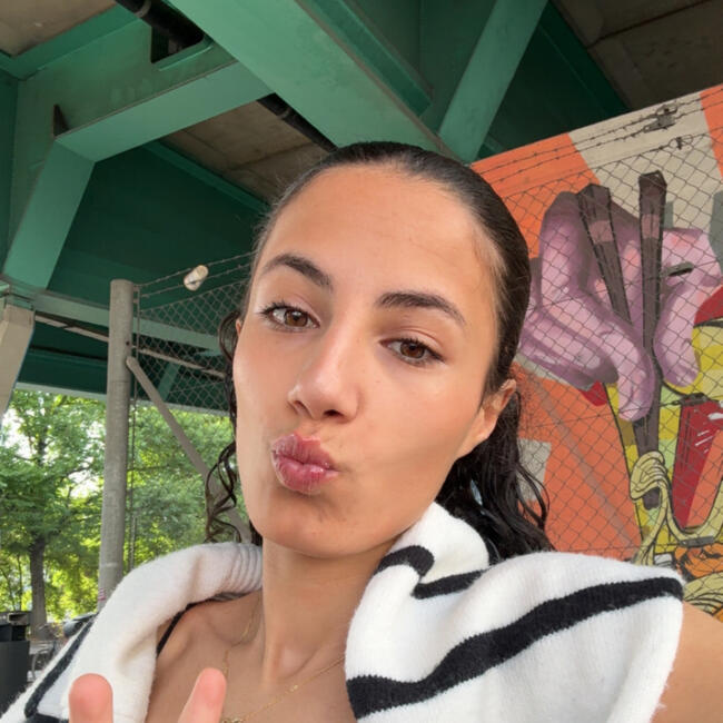 Babysitter a Ginevra: Kenza