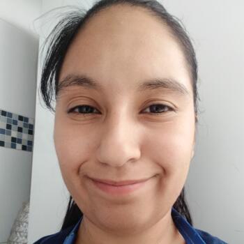 Babysitter in Comas (Departamento de Lima): Leandra