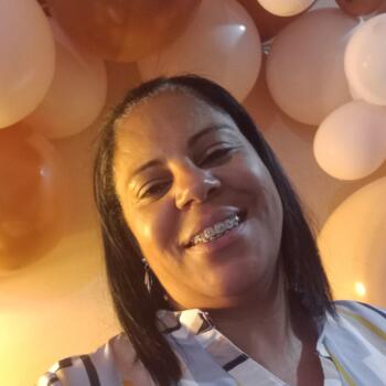 Babysitter in Praia Grande: Cynara