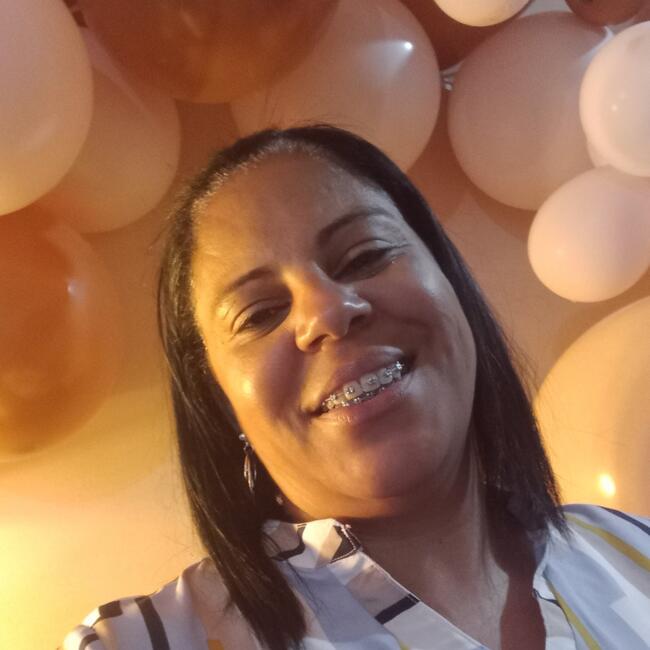 Babysitter in Praia Grande: Cynara