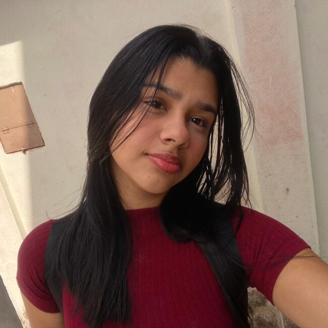 Babysitter in Belém: Victoria