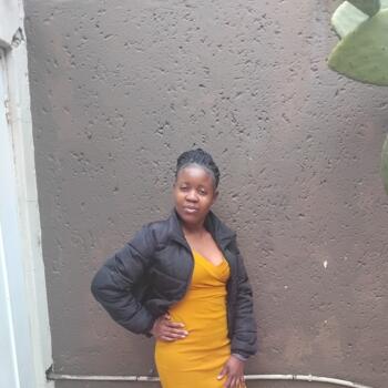 Babysitter in Johannesburg: Cynthia