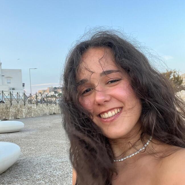 Babysitter in Stradella: Carla