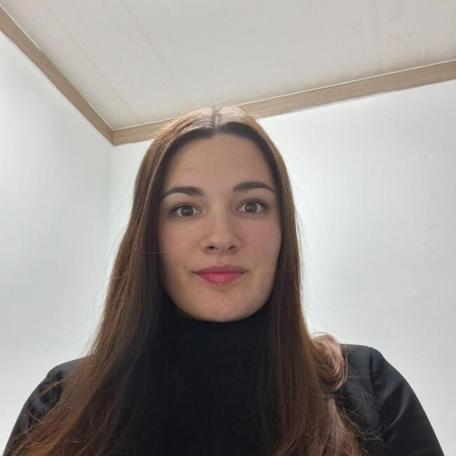 Babysitter in Seoul: Laura