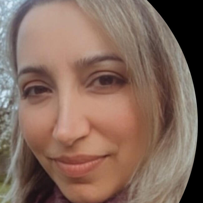 Babysitter in Mariekerke: Tuğba
