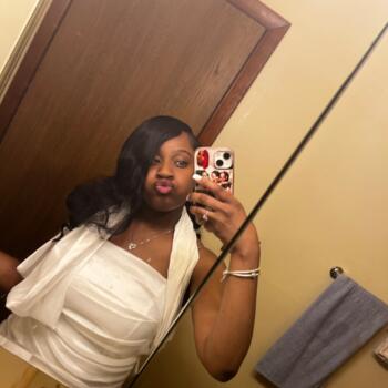 Babysitter in Gary: Ronajah