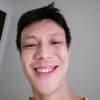 Babysitter in Puchong Batu Dua Belas: Jason