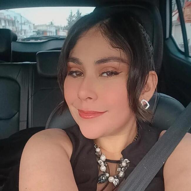 Babysitter in Cacalomacan: Fernanda