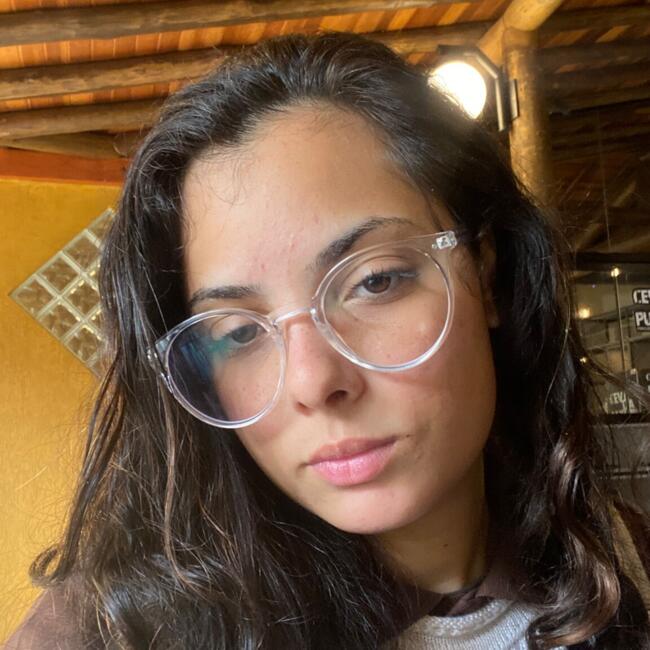 Babysitter in Piracicaba: Geovana