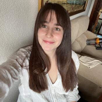 Babysitting job in Valladolid: babysitting job Belen
