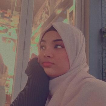 Babysitter Berea: Hannah