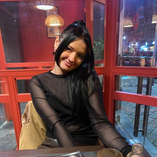 Niñera en Genk: Eliza