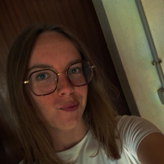 Babysitter in Angers: Maryam