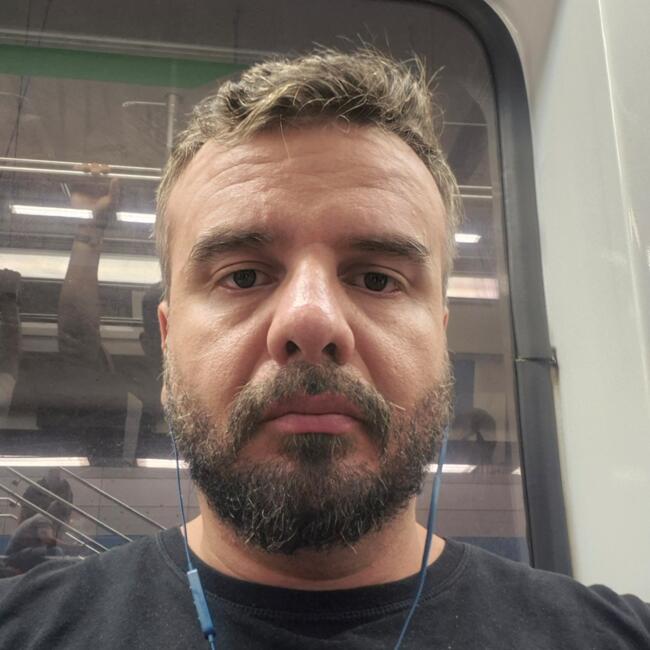 Babysitting job in Rio de Janeiro: Henrique