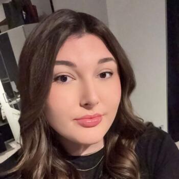 Babysitter in Chalon-sur-Saône: Clotilde