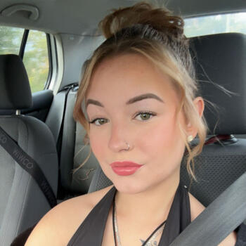 Babysitter in Hobart: Shania