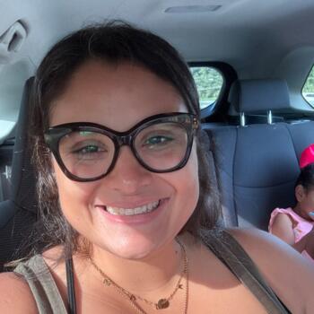 Babysitting job in Rousseau: babysitting job Karla