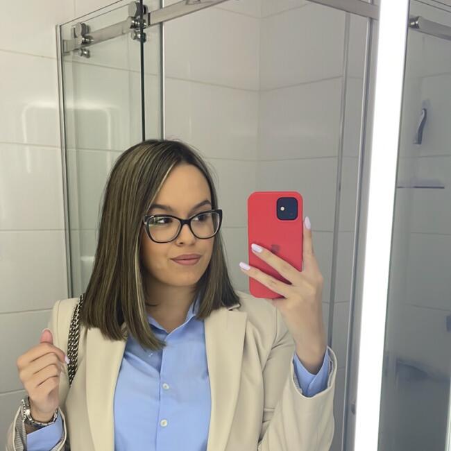 Babysitter in Pančevo: Anja