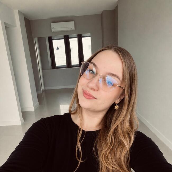 Babysitter in Itajaí: Jheisebel Fernanda