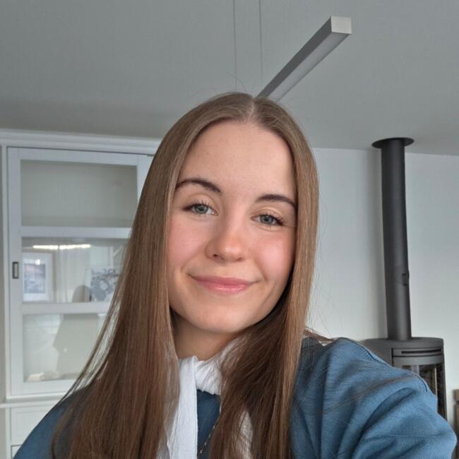 Babysitter in Dübendorf: Lea