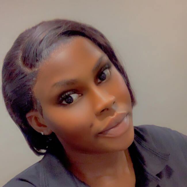 جليسة أطفال في دبي: Eunice