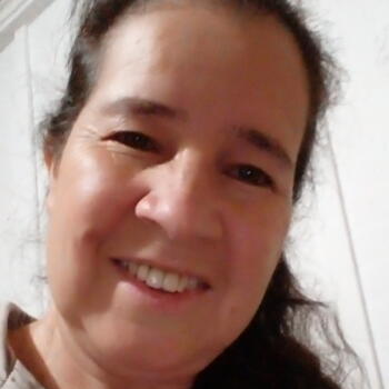 Babá em Pinhais: Jeuza