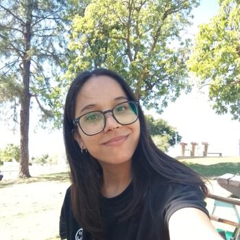 Babysitter in Corrientes: Celeste