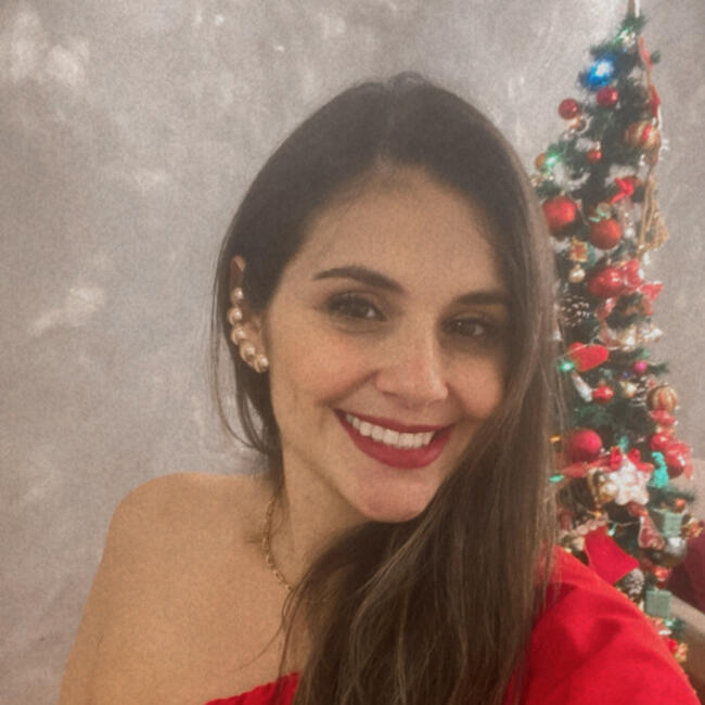 Babysitting job in Santos: Carla