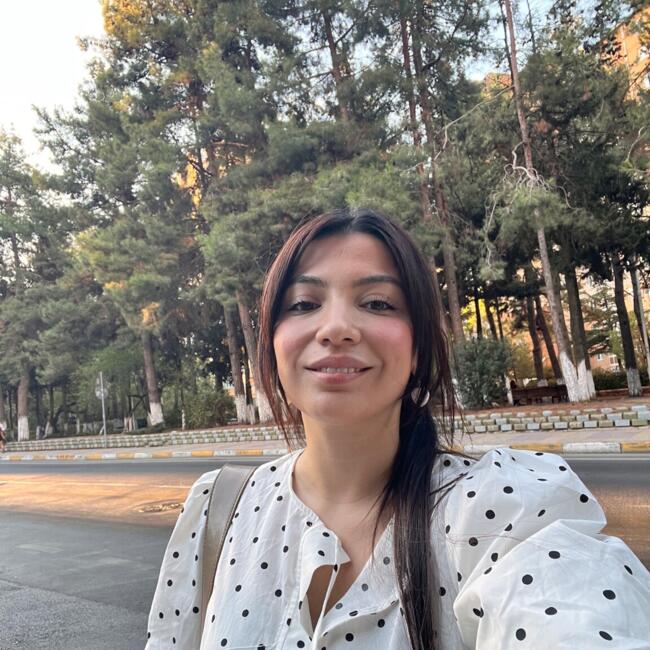 Babysitter in Forest: Ilayda