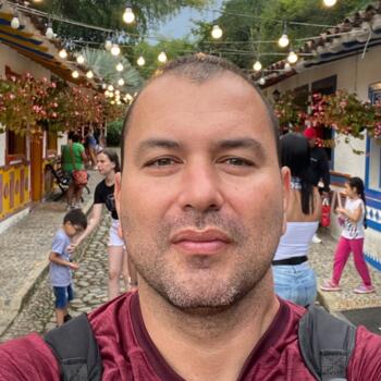 Babysitting job in Santiago de Cali: babysitting job Luis E.