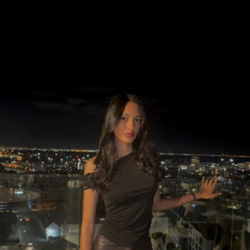Babysitter Cape Town: Areej