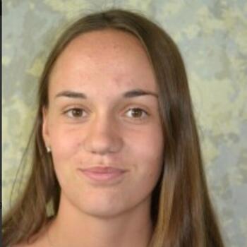 Babysitter Linas: Camille