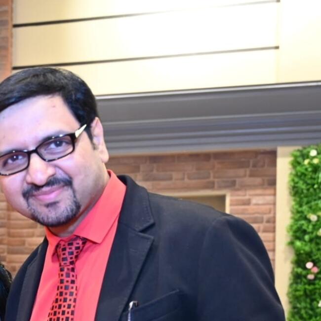 جليسة أطفال في الدوحة: BUDDY