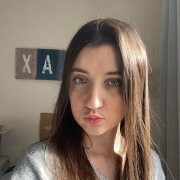 Babysitter in Bordeaux: Oceane