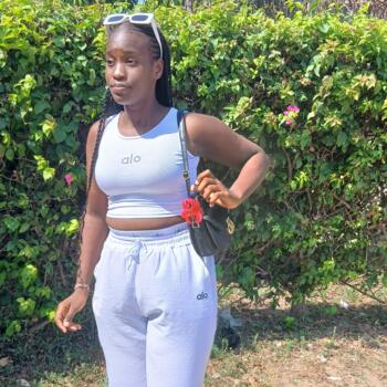 Babysitter in Mombasa: Josephine