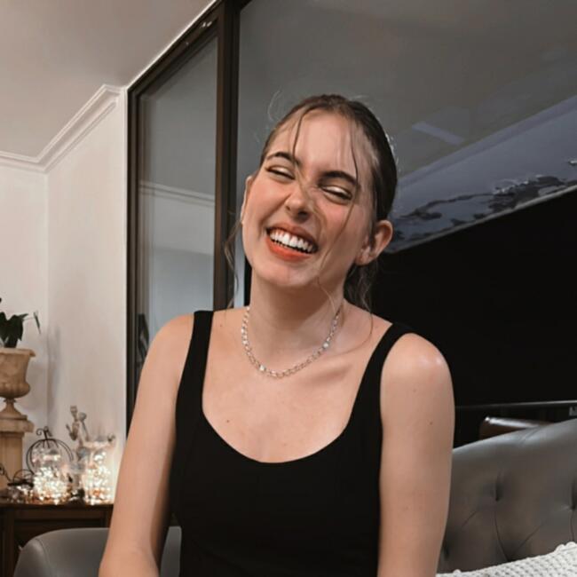 Niñera en Envigado: Antonia