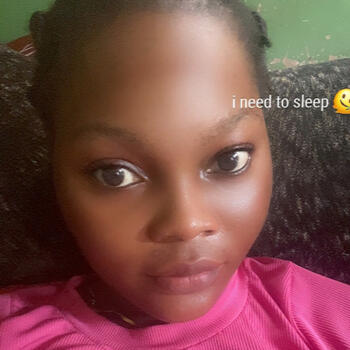 Babysitter Benin City: Senior