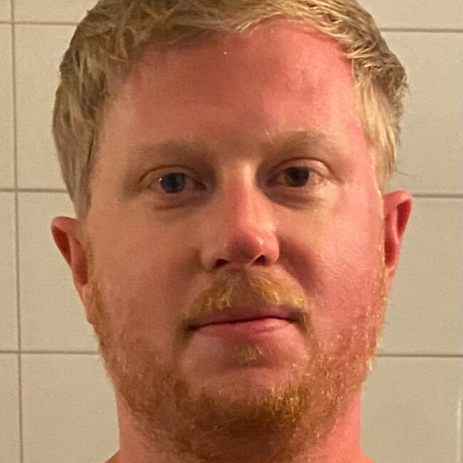 Barnvakt i Farsta strand: Adam