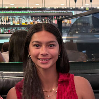 Babysitter in Melbourne: Serana